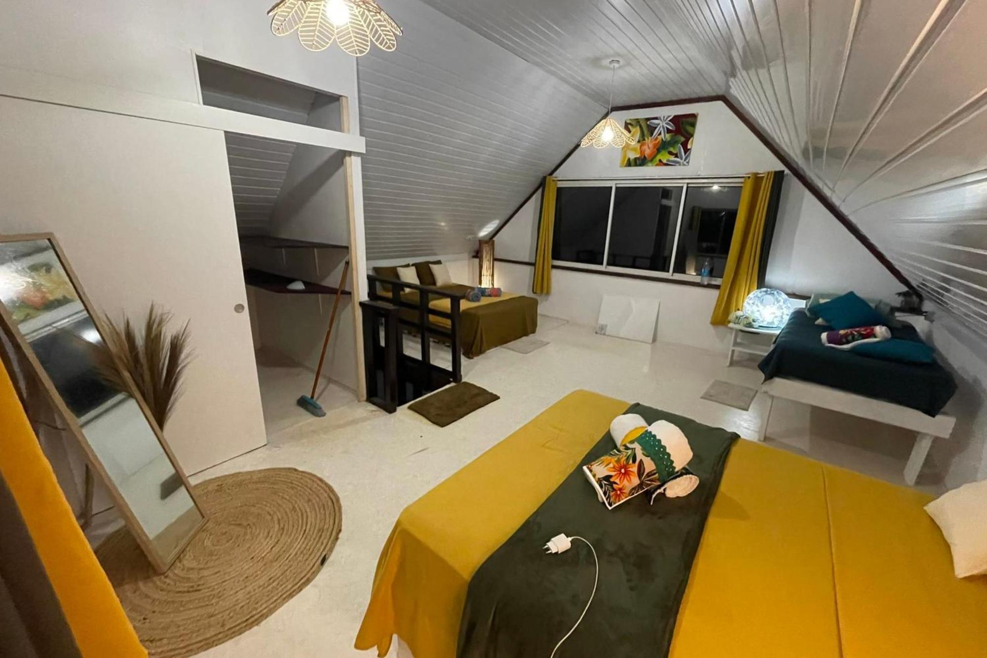 Fare Ahonu Beach House Mahina Exterior foto